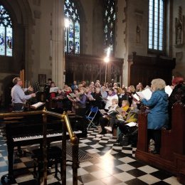 Rehearsing the Mozart Requiem for 'Singing for Syrians' -London, January 2019